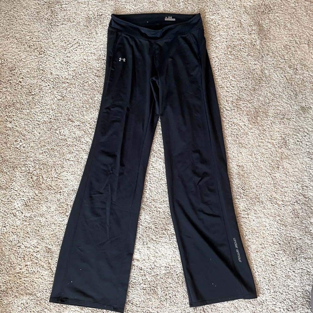 Sleek Straight-Leg UnderArmour Pants - Size S